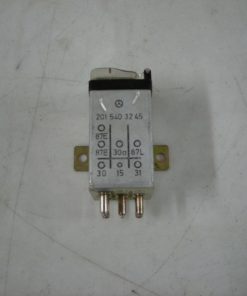 Überspannungsrelais für Mercedes W124, W126, W201, W202, W210